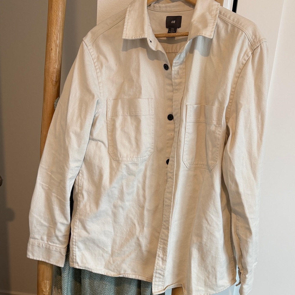 H&M Light Beige Button-Up Shirt